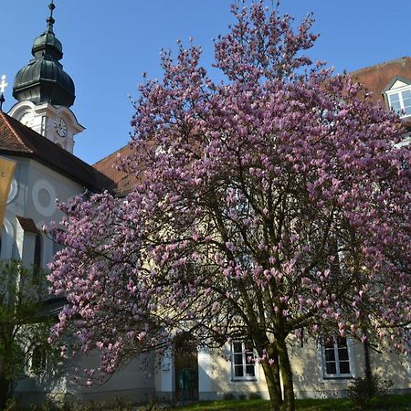 布格豪森 Haus Der Begegnung Heilig Geist酒店 外观 照片